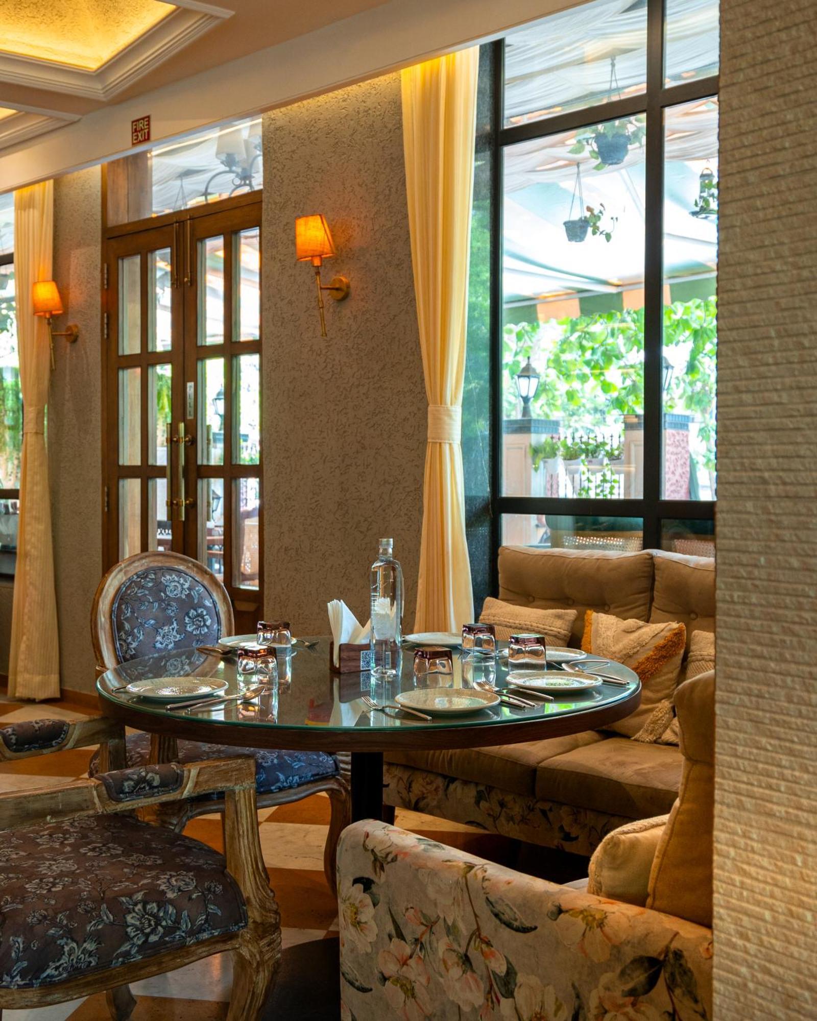 Arnna Hotel - Goregaon Βομβάη Εξωτερικό φωτογραφία